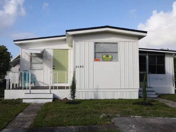 2503 NW 24th St #136, Boynton Beach, FL 33436