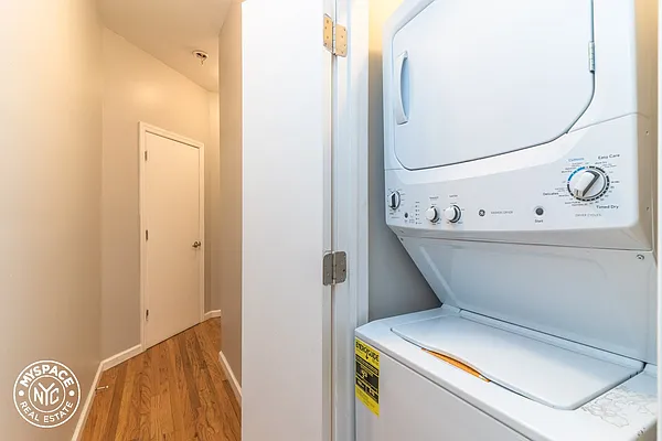 Rented by MySpaceNYC | media 16