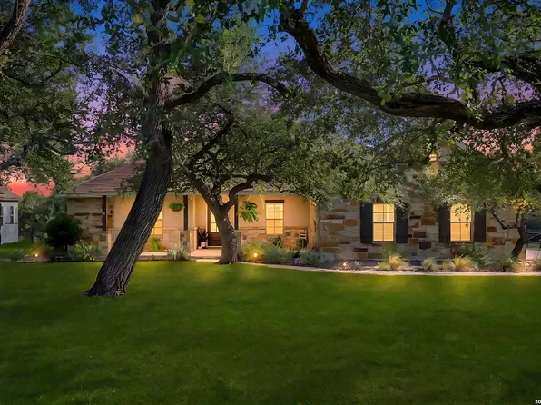 1715 Mountain Springs, Canyon Lake, TX 78133