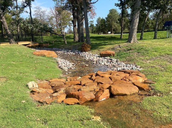 300 Park Ln, Roanoke, TX 76262
