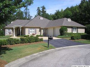 100 Caber Ct, Vestavia Hills, AL 35242