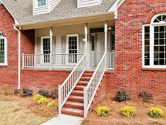 4th image of 6298 Canterbury Rd