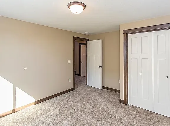 1658 Glade Dr SW — Photo 10