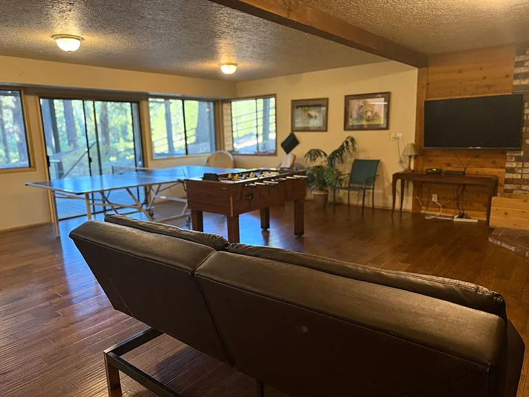 17066 Cooper Dr — Photo 29