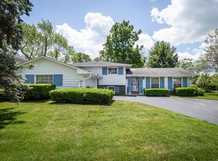 167 Westminster Sq, Racine, WI 53402