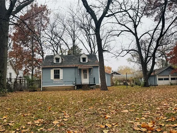 2645 Carson Rd, Saint Louis, MO 63114