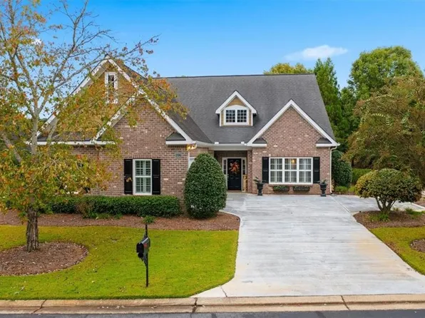 206 Maplecrest Ln SE, Rome, GA 30161