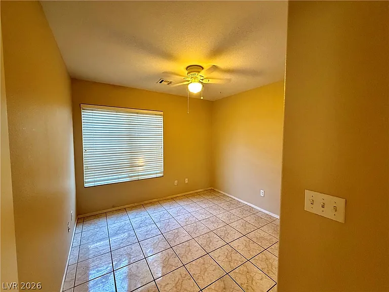 1870 Silver Bough Ct — Photo 12