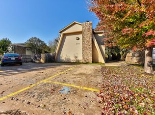 308 Vicksburg Cir APT C, Norman, OK 73071