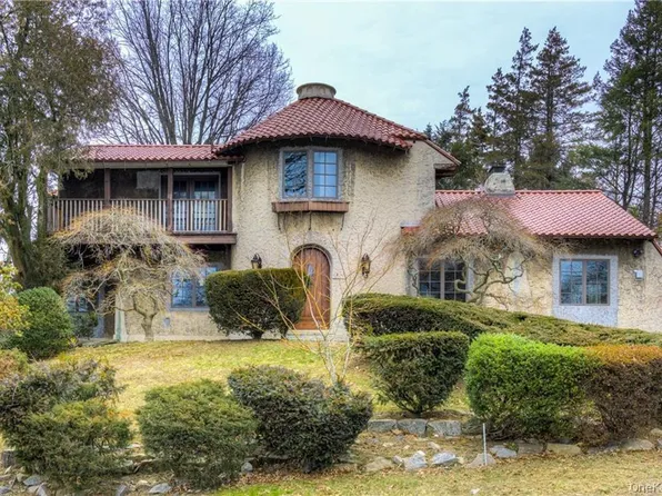 1 Elizabeth Road, New Rochelle, NY 10804