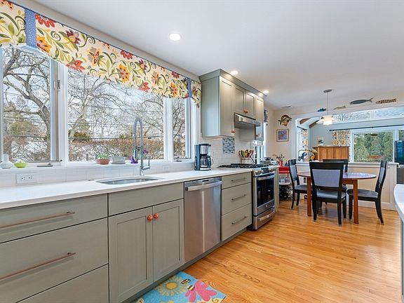 5th image of 73 Hartman Rd