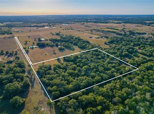 5377 Opersteny Rd, Bryan, TX 77808