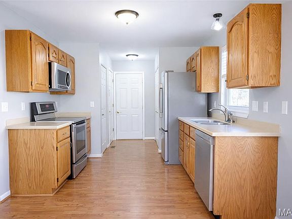 5th image of 2289 Pine Lake Loop