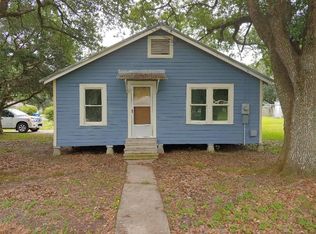 913 Clara St, Jennings, LA 70546