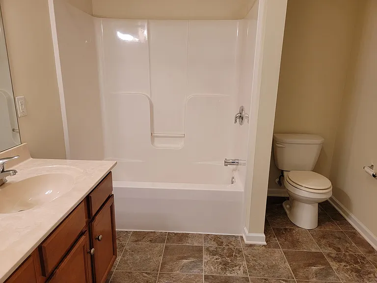 101 Park Place Cir — Photo 16