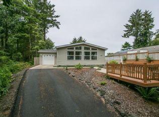 675 SE Indian Trail Ave, Depoe Bay, OR 97341