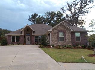 6312 Red Cedar Cir, Fort Smith, AR 72916