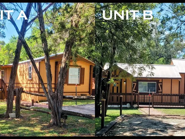 138 Grey Moss Ct, Ingram, TX 78025