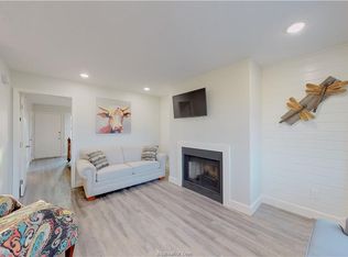 4441 Old College Rd APT 1302, Bryan, TX 77801