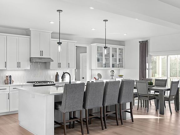 Normandy w Finished Basement