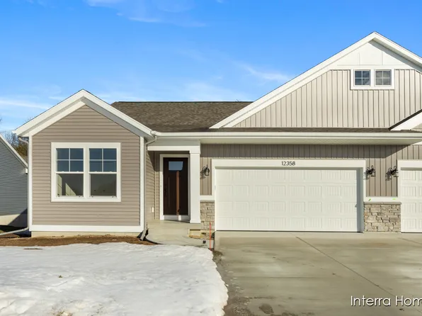 12358 Hawley Dr, Grand Haven, MI 49417
