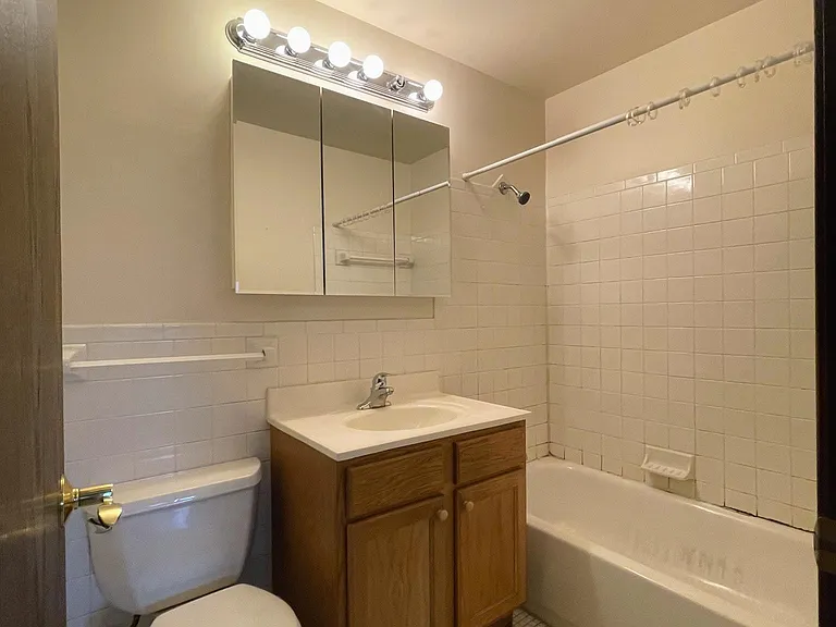 1503 8th St SE #302 — Photo 13