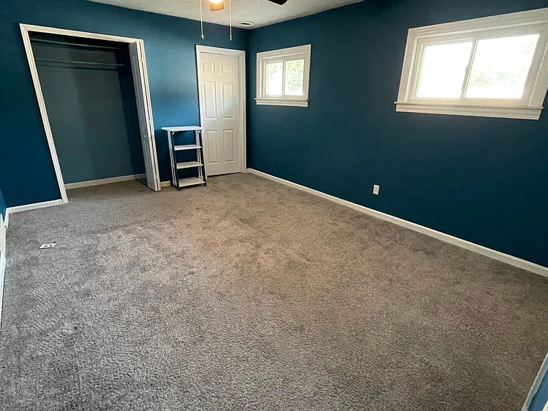 36250 Hazelwood St — Photo 14