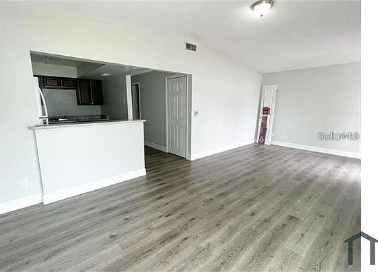 2nd image of 3008 Saint Paul Dr #3008