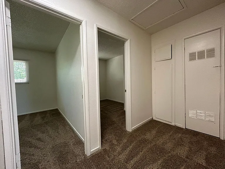 Agate Ave. - 1342 — Photo 6