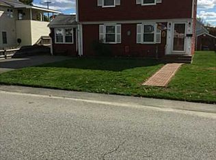 21 Clark St, Cumberland, RI 02864
