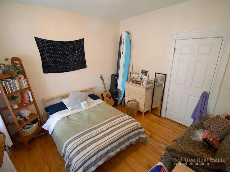 48 Green St #1R — Photo 11