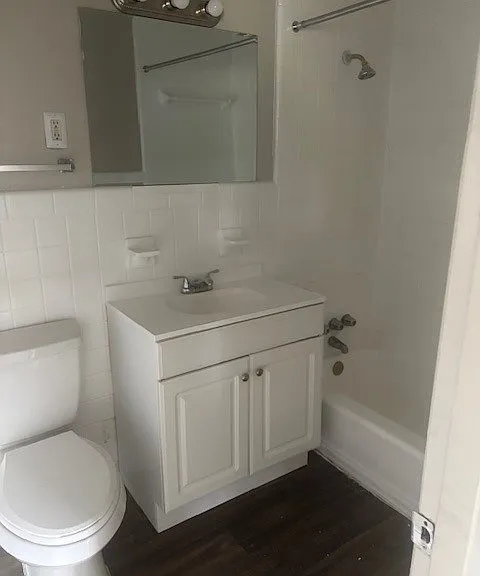 Cobbs Creek Apartments — Photo 14
