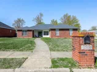 1208 N 35th St, Rogers, AR 72756