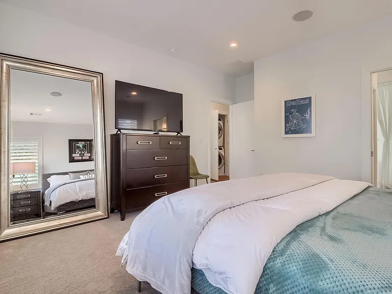2112 Thornton Rd — Photo 20
