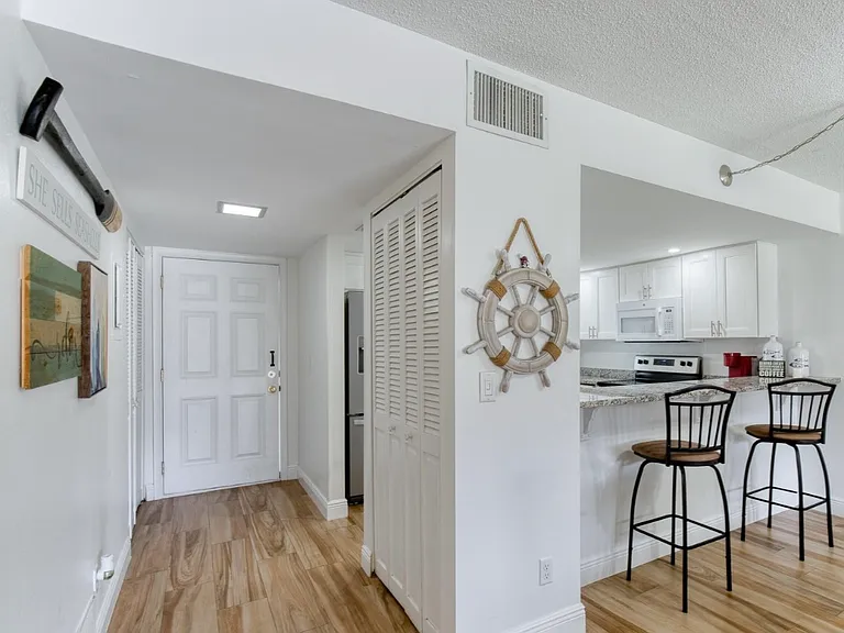 2100 Ocean Shore Blvd #217 — Photo 8