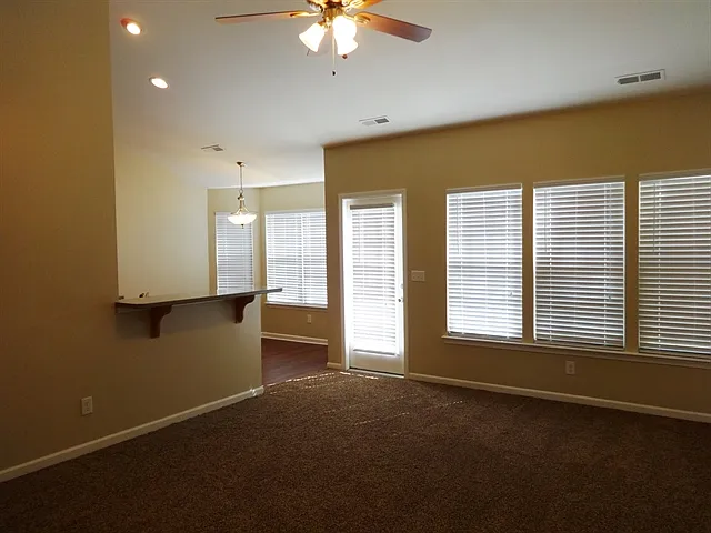 9029 Robins Nest Way — Photo 4