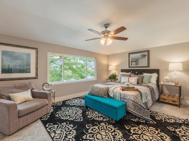 6780 Mount Pakron Dr — Photo 10