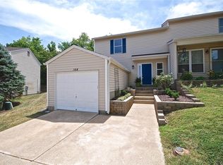 164 Cascade Terrace Dr, Ballwin, MO 63021