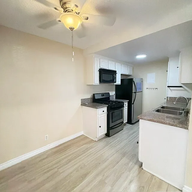 1 bed, 700 sqft, $1,995 — Photo 4