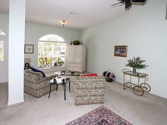 3rd image of 1435 Connemara Cir