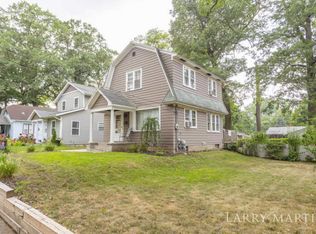 1011 Kensington Ave SW, Grand Rapids, MI 49503