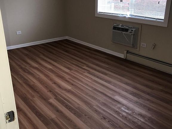 5th image of 18 N Parkside Ave APT 2H