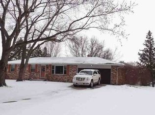 2905 Sandra Ln, Winona Lake, IN