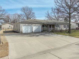 1921 N B St, Wellington, KS 67152