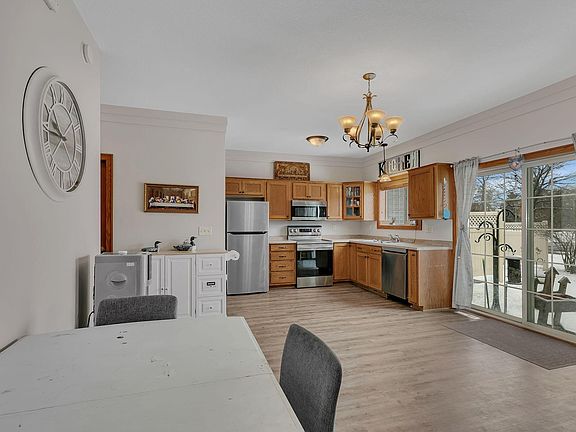 4th image of 57 4th Ave NW
