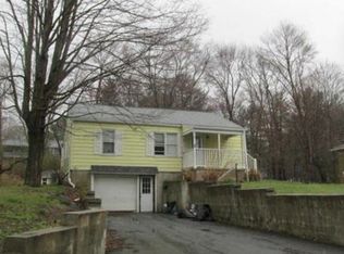 1 Cedar St, Stroudsburg, PA 18360