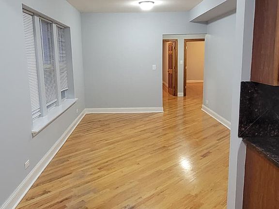3rd image of 5735 N Kimball Ave APT 1D