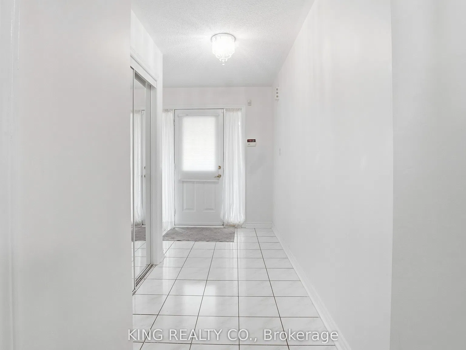 4 bed, $3,100 — Photo 2