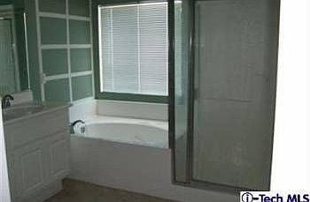 1st image of 1867 Rosemont Cir