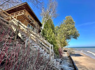 2850 Lakeshore Rd, Kewaunee, WI 54216